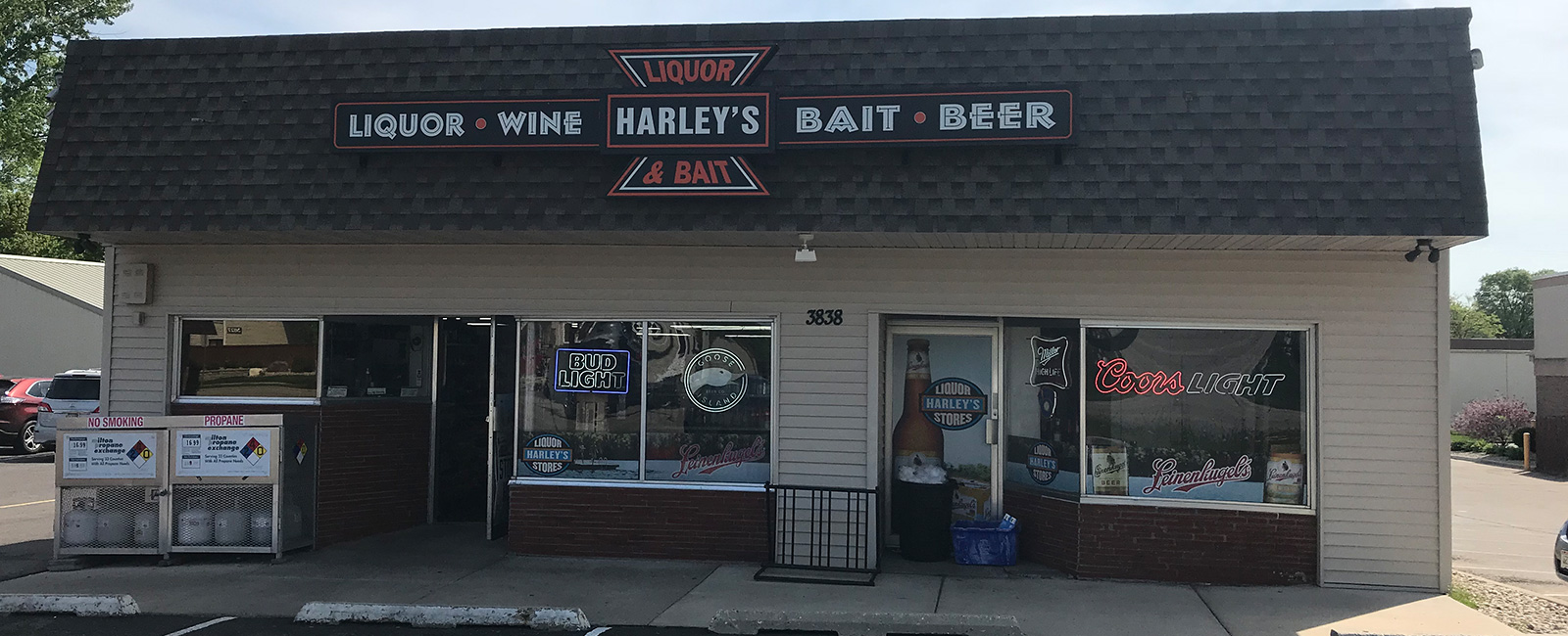 Harley's Liquor & Bait
